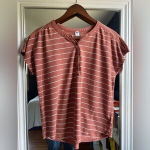 Old Navy burnt orange women's tee/top